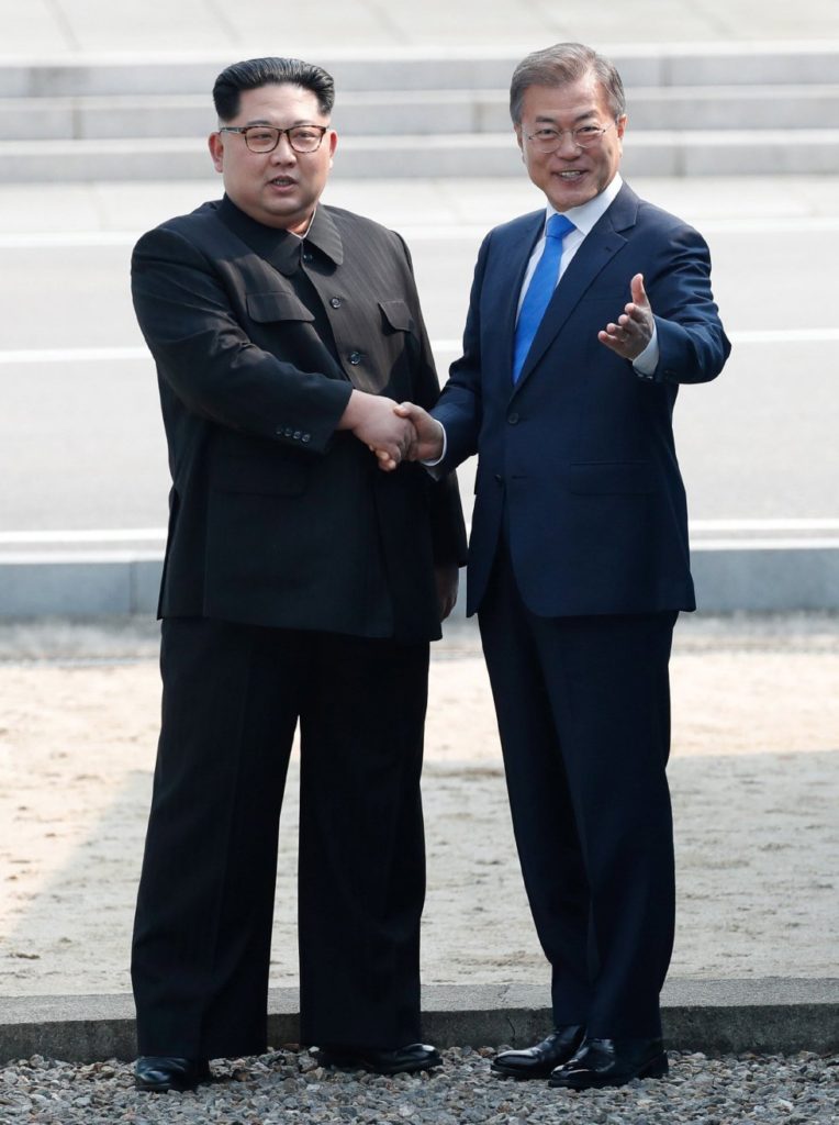 Las-intermitencias-del-deshielo-coreano-02-Bolígrafo