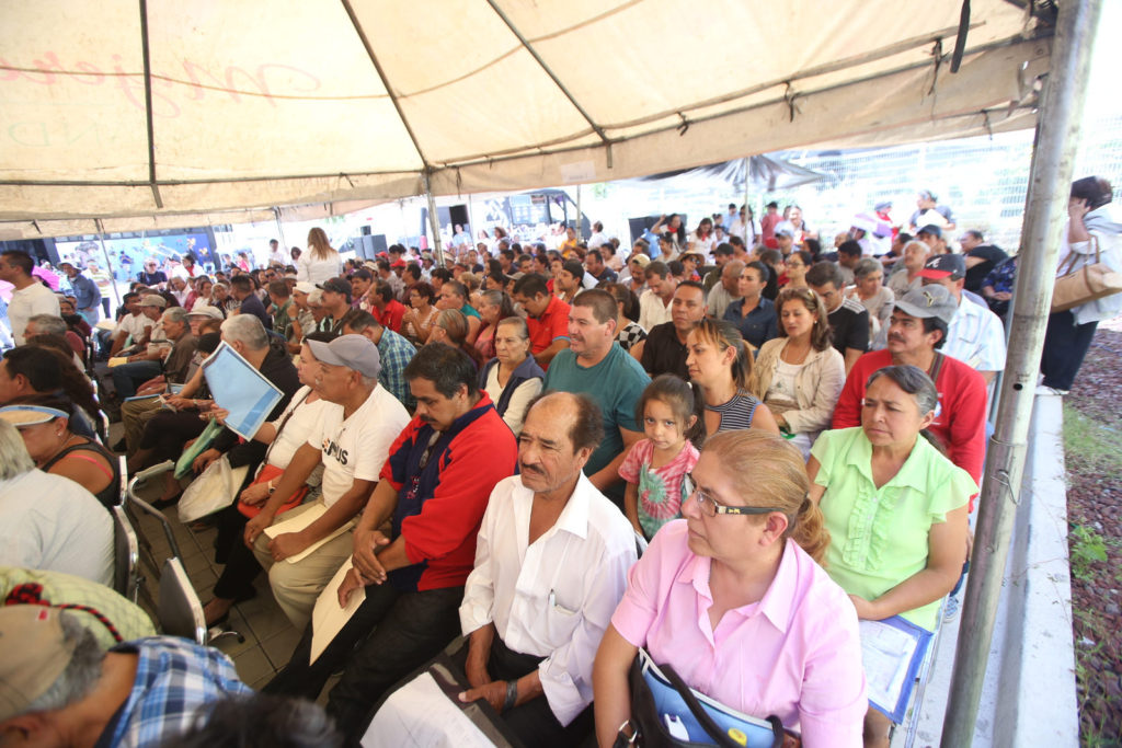 Zapopan entrega escrituras, Pablo Lemus