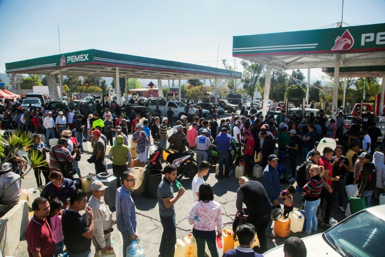 López Obrador pide no entrar en pánico ante desabasto de gasolina