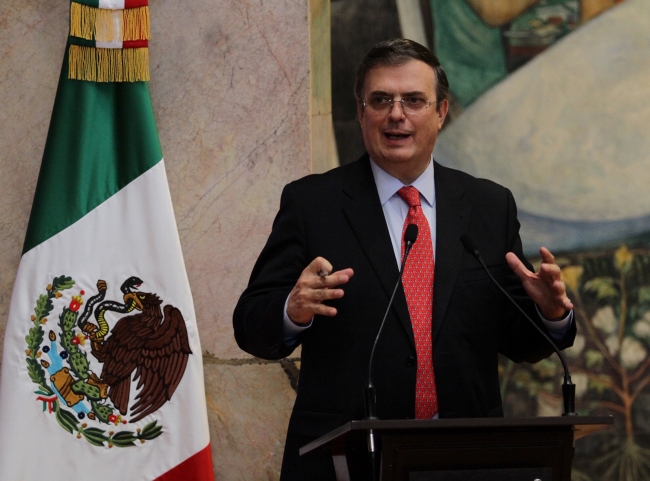 México logra acuerdo para suspender aranceles