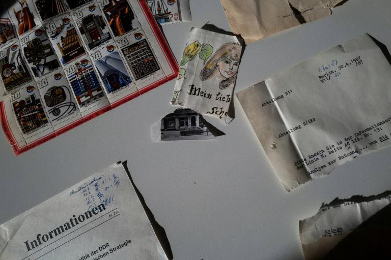 Recomponer archivos hechos pedazos por la Stasi