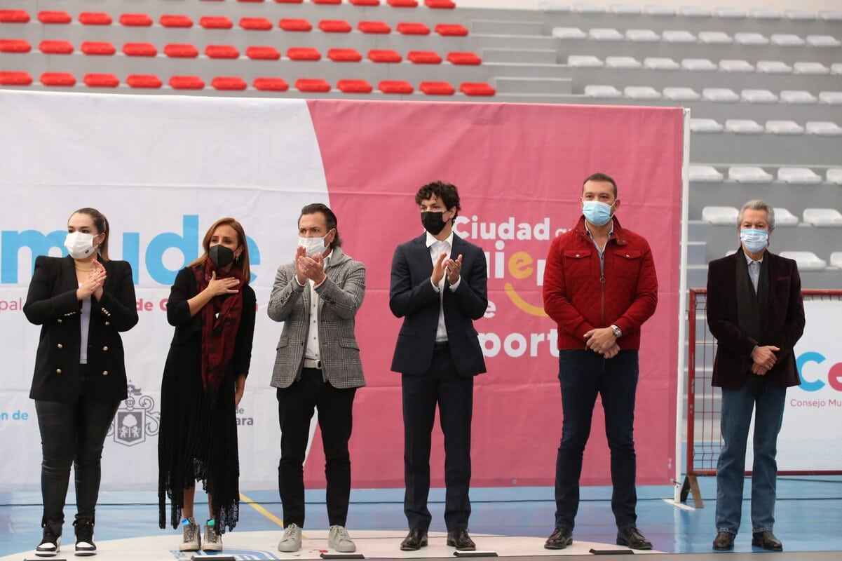 isaac hernandez escuelas de ballet de guadalajara
