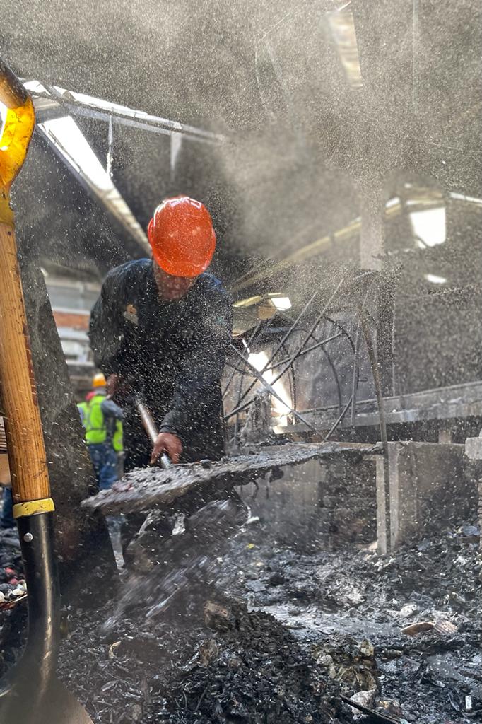 Aumenta cifra de locales dañados por incendio en Mercado San Juan de Dios 