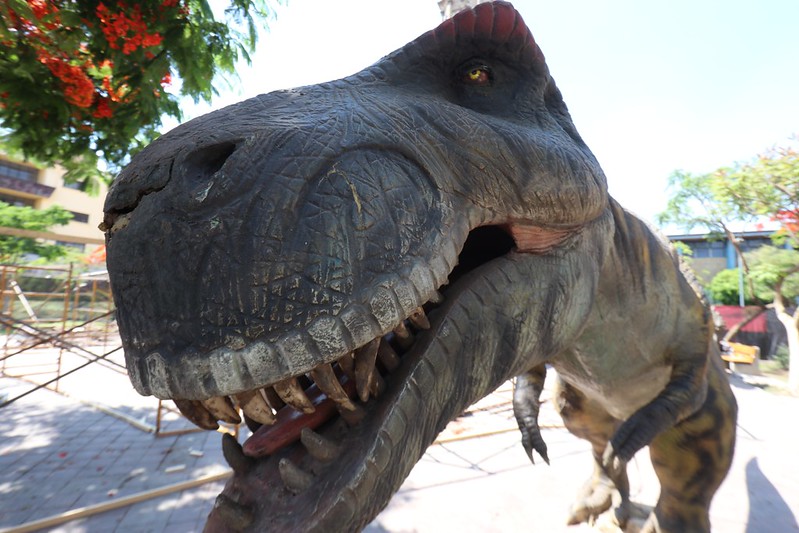 Dinosaurios animatrónicos en GDL para celebran a la infancia