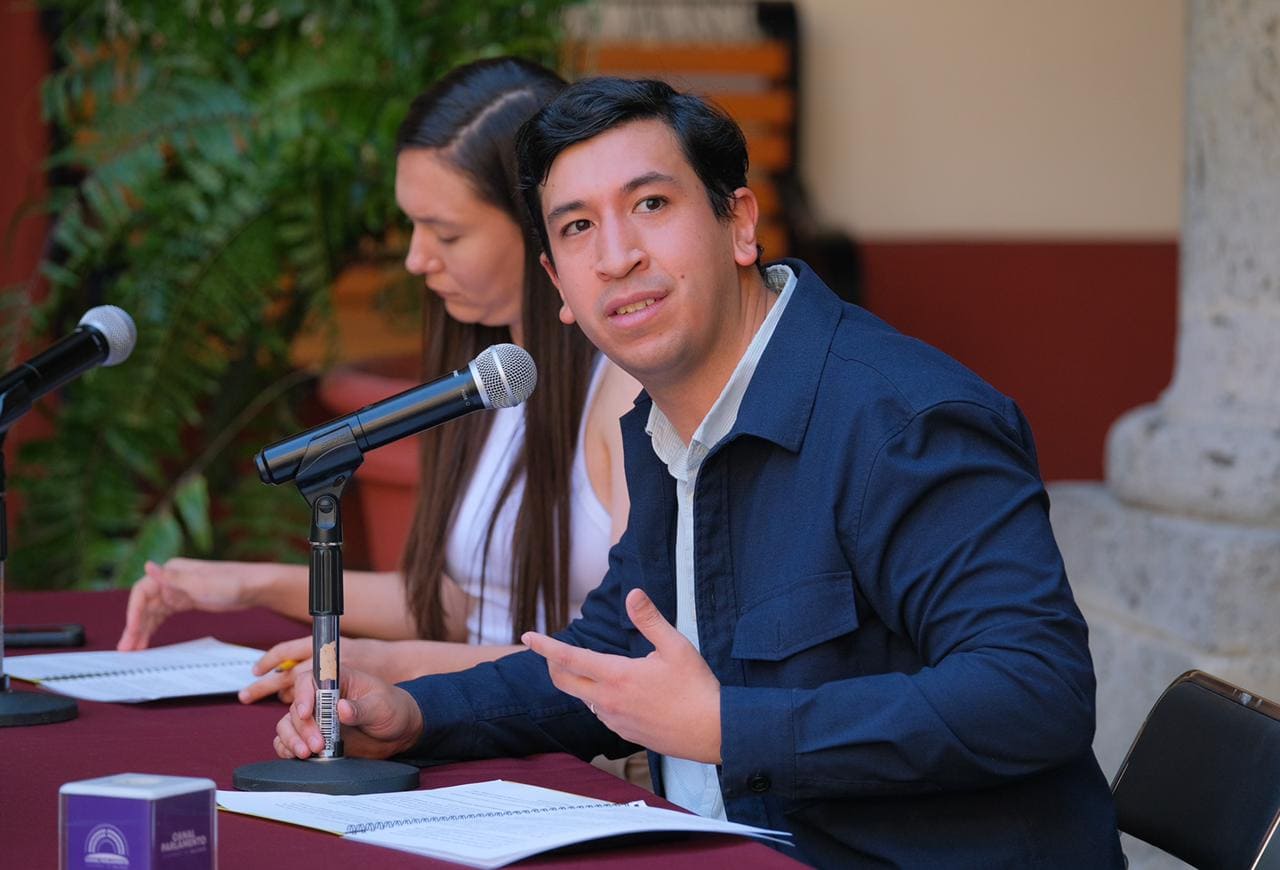 Futuro va contra el cierre de escuelas de tiempo completo