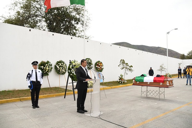 Rinde homenaje de cuerpo presento a policías de Tlajomulco 
