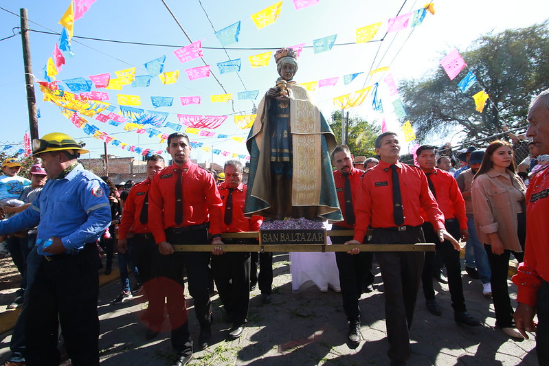 Tlajo instala ocho filtros de seguridad vial para la fiesta de los Reyes Magos en Cajititlán