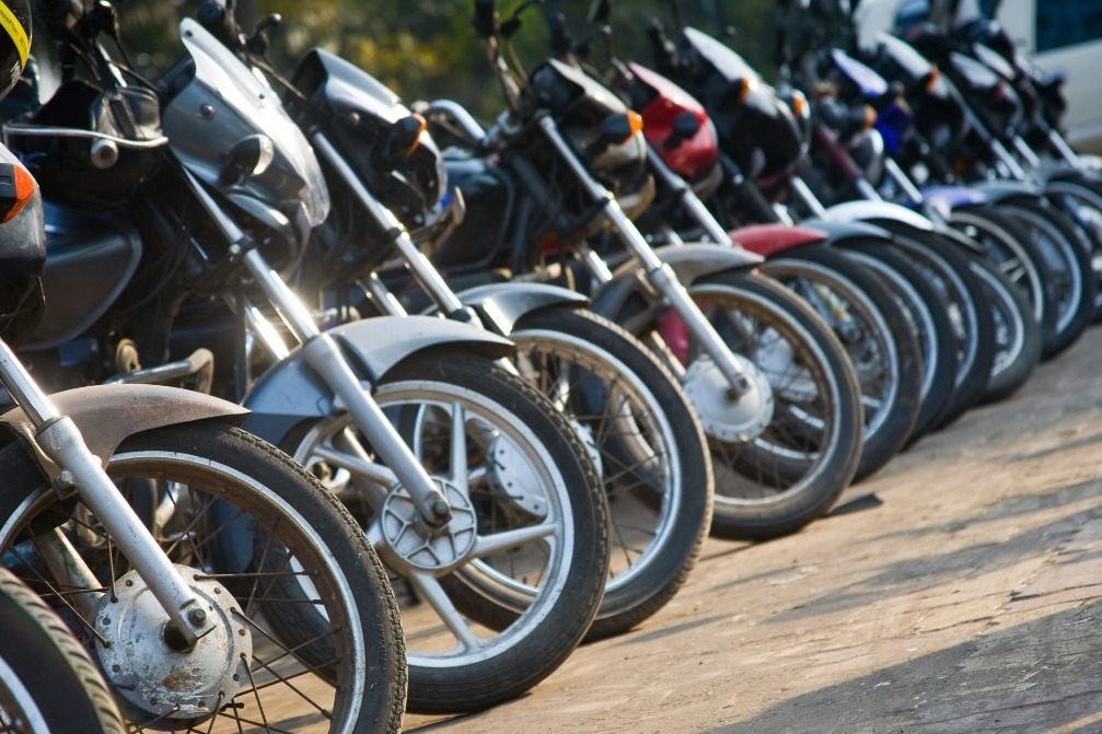 Guadalajara va por motos, ordenará su venta
