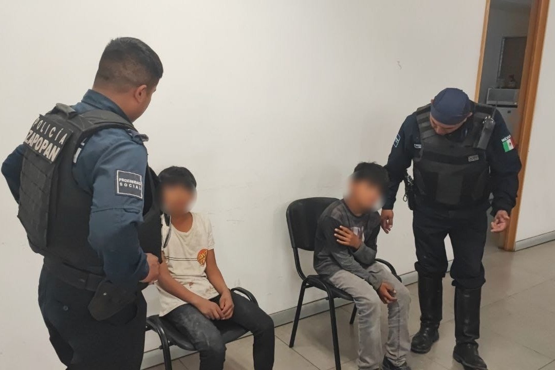 Auxilian a menores extraviados en la Venta del Astillero