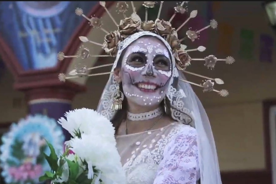 Celebra el Día de Muertos en el festival de Ixtlahuacán de los Membrillos