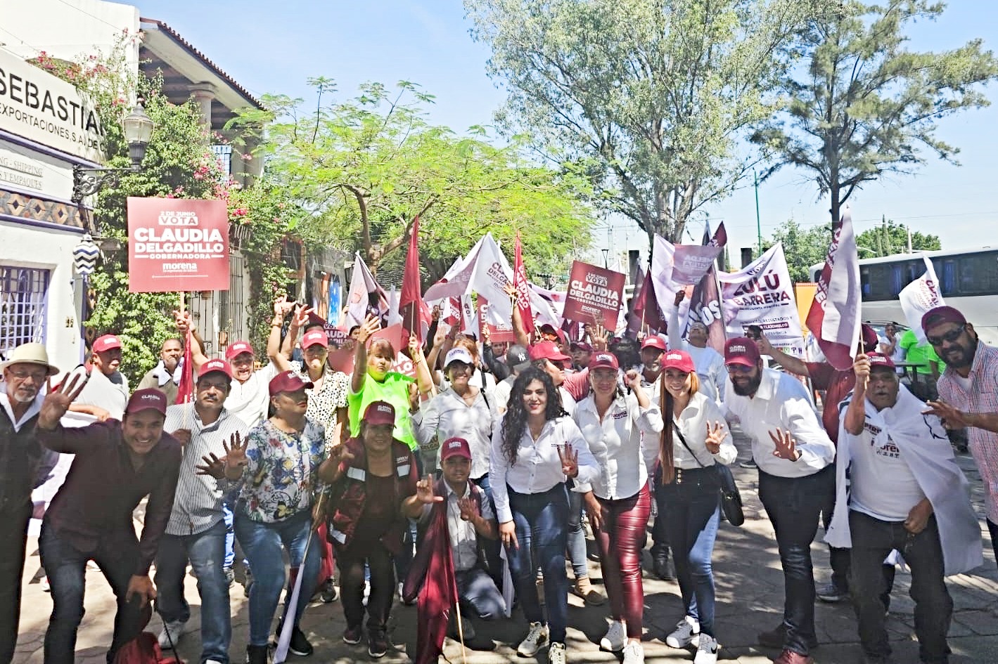 El equipo de prensa de la campaña de la candidata Morena en Tlajomulco, Lulú Barrera, renunció.