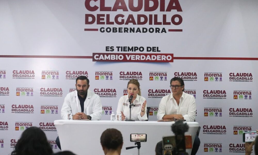 Claudia Delgadillo presenta informe de salud, acusa a Lemus de guerra sucia