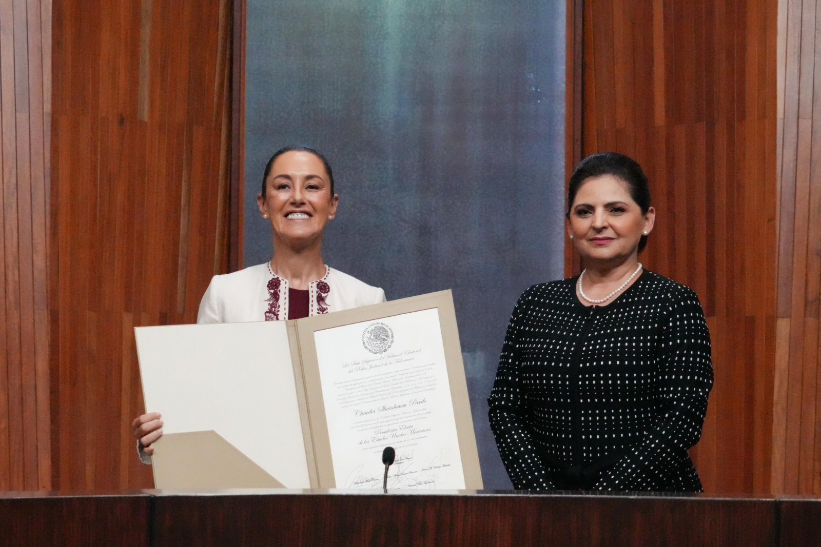 Sheinbaum es ya oficialmente primera presidenta electa 