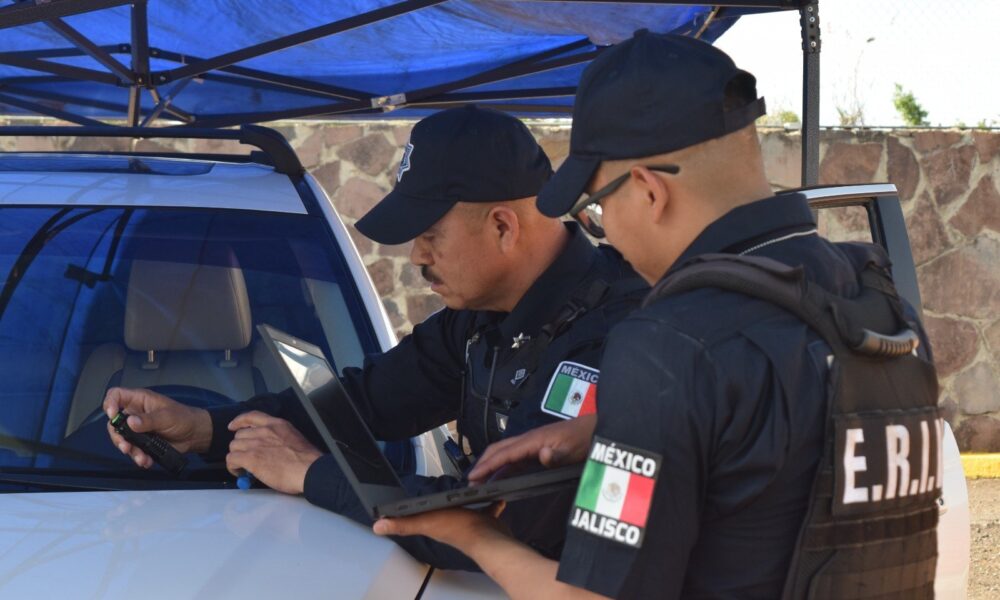 ¿Vas a comprar auto? GDL revisa placas y acompaña compra con policía