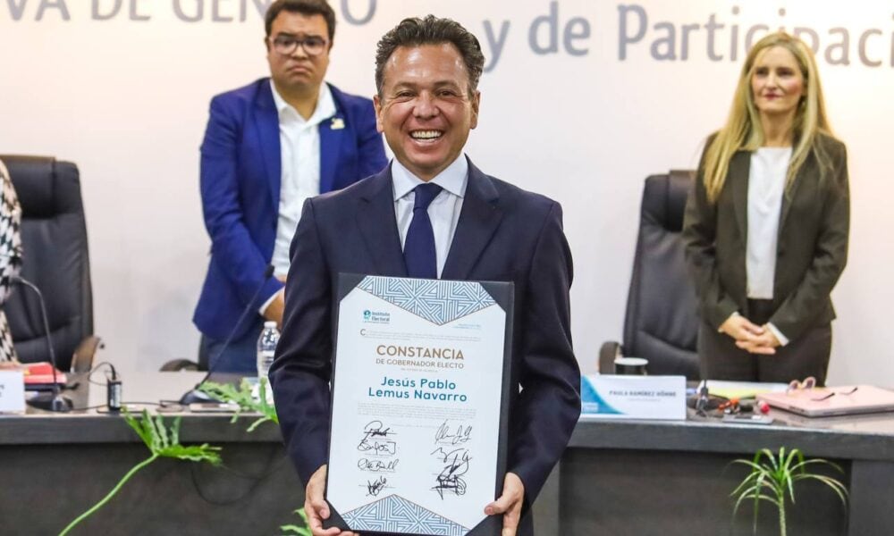 Lemus recibe constancia como gobernador de Jalisco