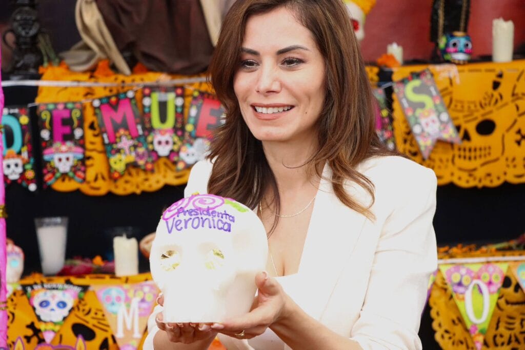 Inauguran tradicional Feria del Cartón y el Juguete en GDL