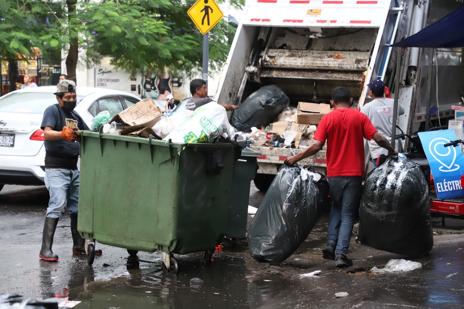 Guadalajara rentará 160 camiones de basura, lanza licitación nacional