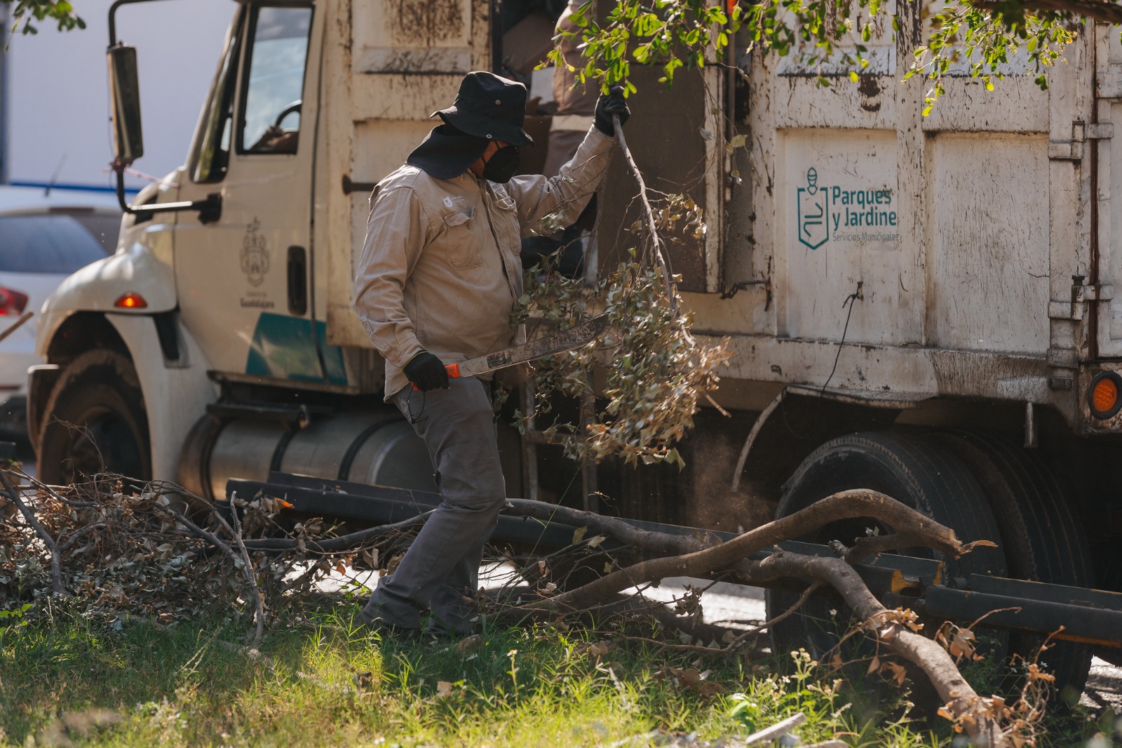 Recolección de basura se regularizará en tres meses: Delgadillo