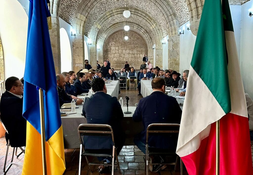 Gobierno de Jalisco y productores de agave inician mesas de trabajo
