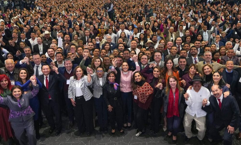 Sheinbaum convoca a alcaldes y gobernadores