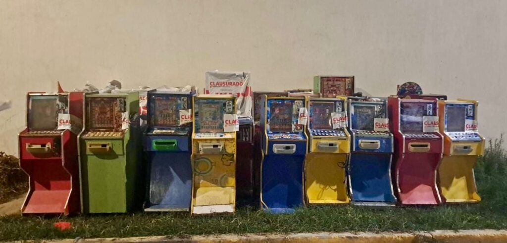 Tlajomulco asegura 27 maquinitas tragamonedas