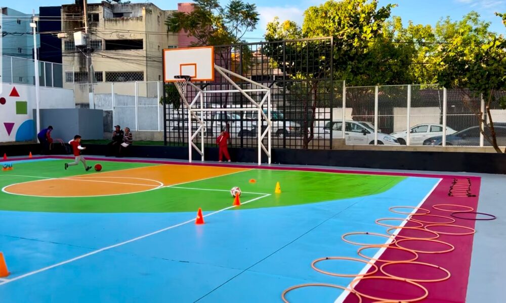 Zapopan renueva unidad deportiva en colonia Moctezuma