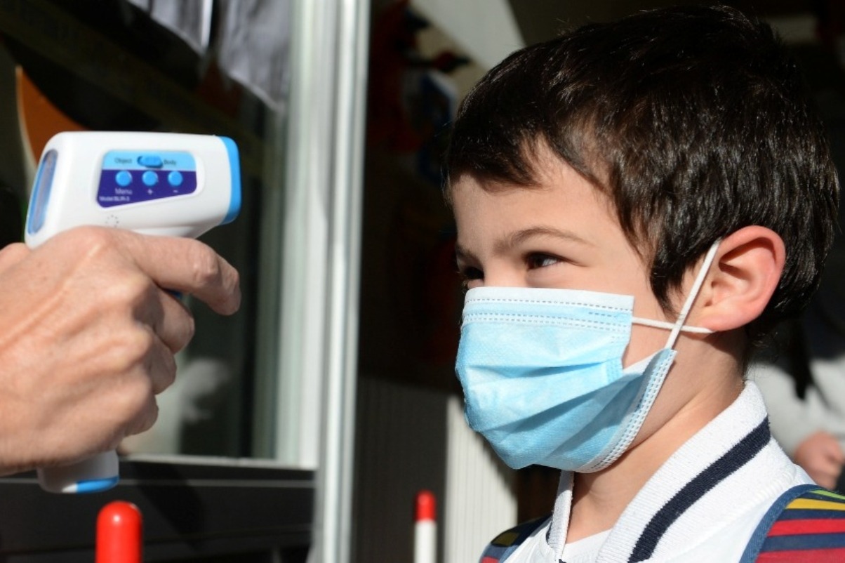 Activan protocolo sanitario en escuela de Zapopan por casos de influenza