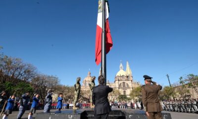 Celebran Día de la Bandera en Jalisco