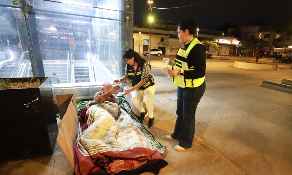 DIF Guadalajara atendió a 6 mil personas en situación de calle durante Operativo Invernal