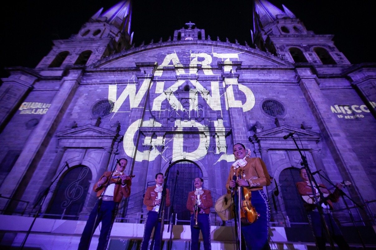 Guadalajara presenta programa cultural, va por activación en calle