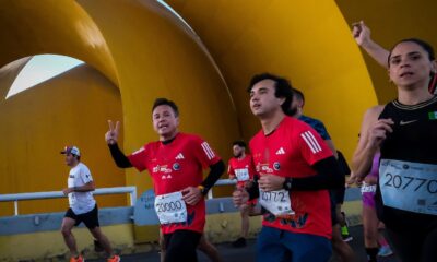 Lemus corre Medio Maratón de GDL junto a 21 mil participantes