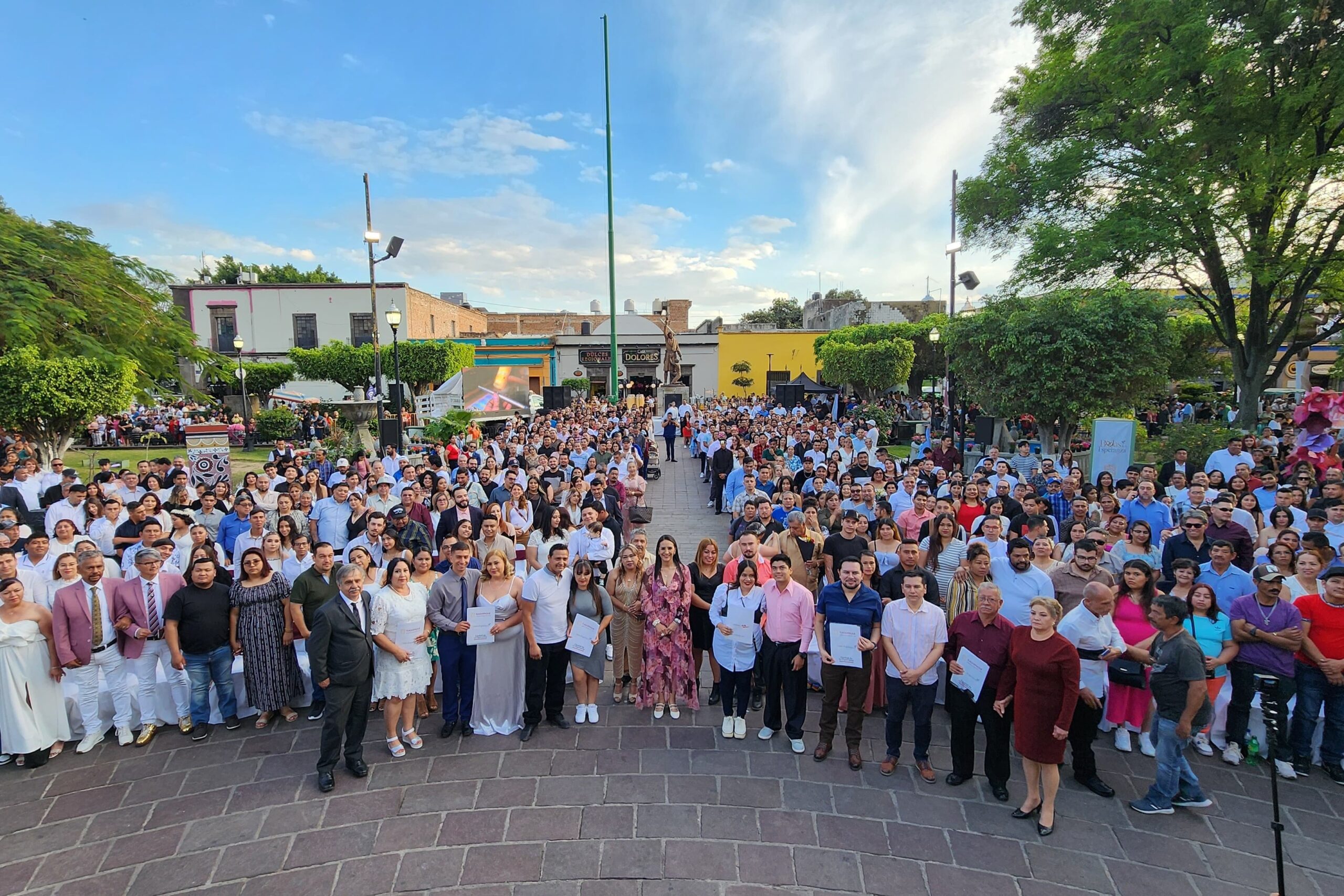 Día del Amor y la Amistad: Más de 300 parejas se casaron en Tlaquepaque