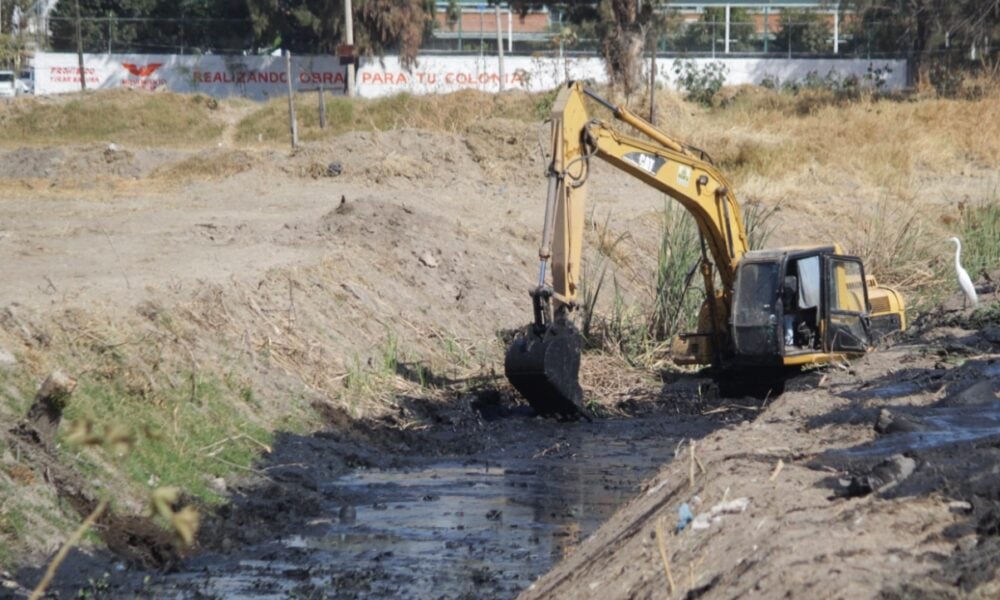 Tlaquepaque va por limpieza de 18 canales del municipio
