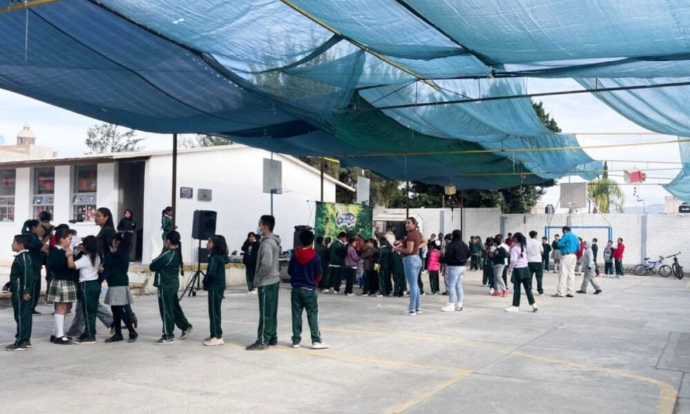 Tlajomulco inicia rehabilitación de 70 escuelas