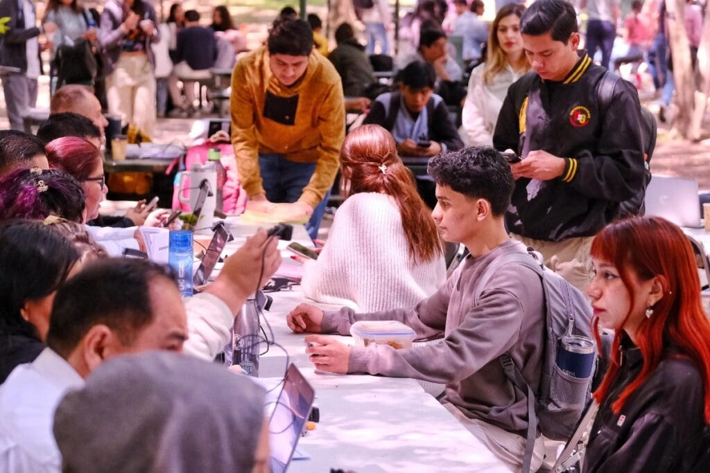 Estudiantes de Jalisco tendrán el doble de pasajes gratis