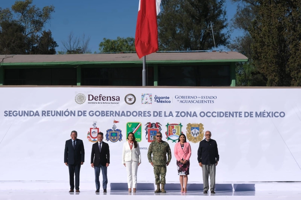 el gobernador de jalisco, pablo lemus, con otros gobenadores