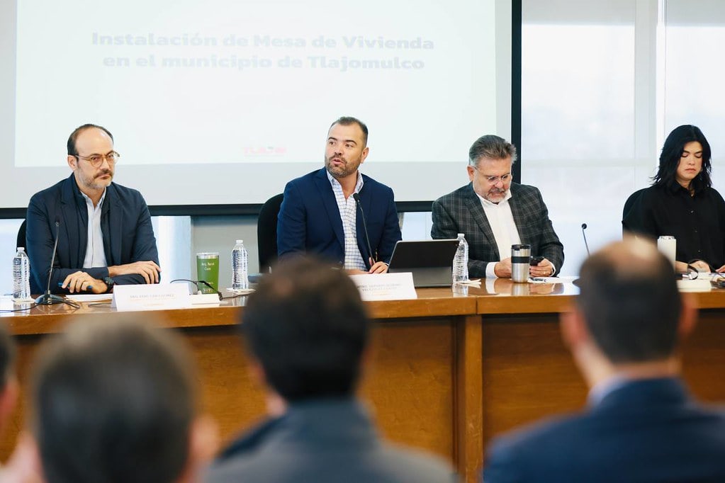 Tlajomulco busca rescatar 10 mil viviendas; presentarán plan a Sheinbaum