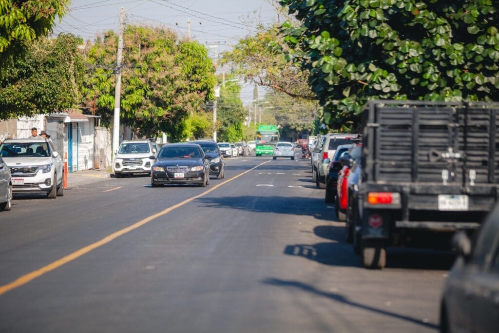 Zapopan renueva nueve calles de la colonia Residencial Poniente