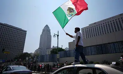 chabot para mexicanos en los angeles