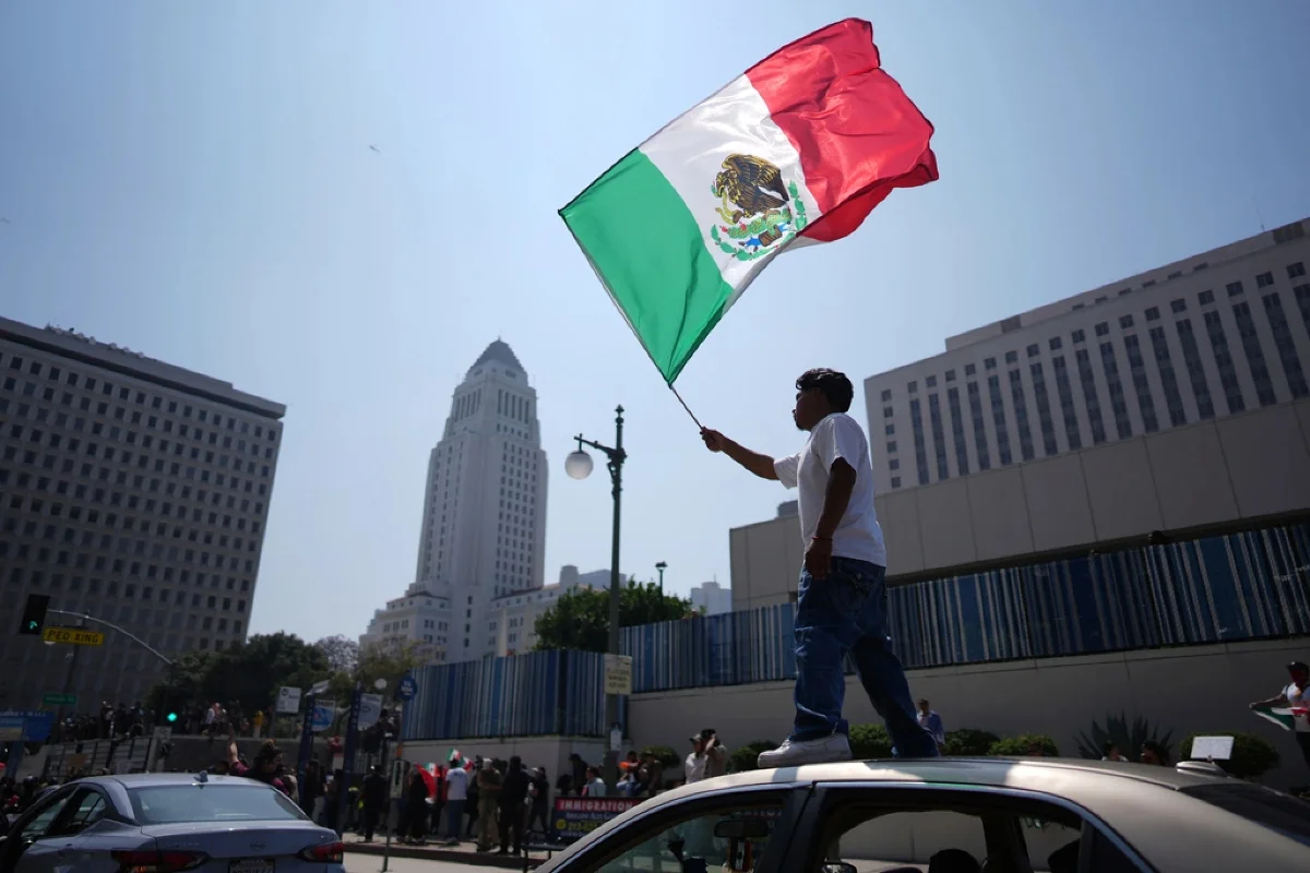 chabot para mexicanos en los angeles