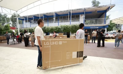 Zapopan equipa a más de 200 escuelas con pantallas inteligentes
