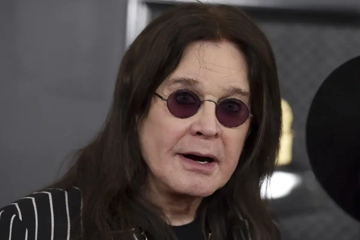 Ozzy Osbourne murió hoy.