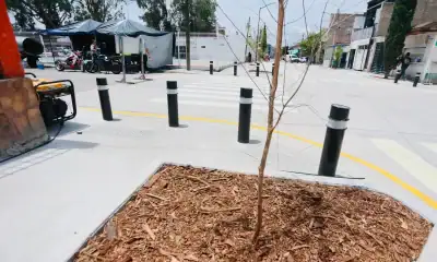 entregan obras en calle clavel