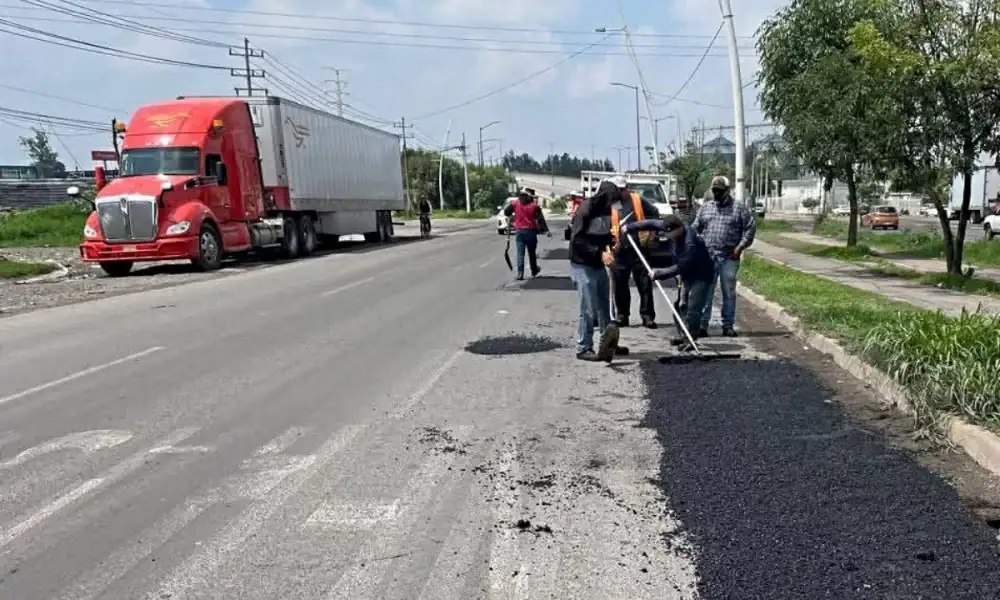 Bachean avenida Adolf Horn en Tlajomulco