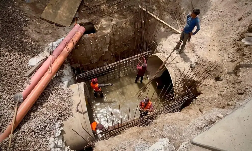 socavón de la avenida Malecón