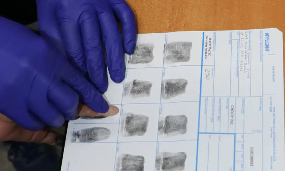 Huellas dactilares para trámites