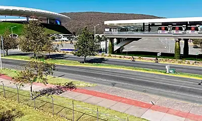 El Autotrén conectará el Macro Periférico con el Estadio Akron