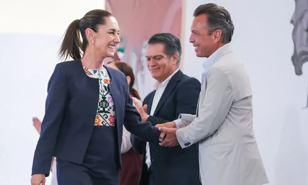 Claudia Sheinbaum saluda a Pablo Lemus