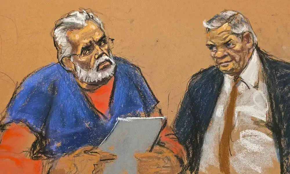 Mayo Zambada se presenta ante el juez y se declara culpable