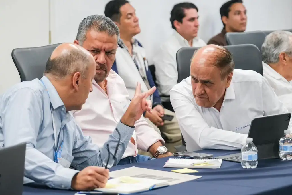 Mesas de trabajo para reestructurar el Siapa